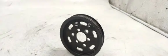 Audi A4 S4 B5 8D Power steering pump pulley 028145255f