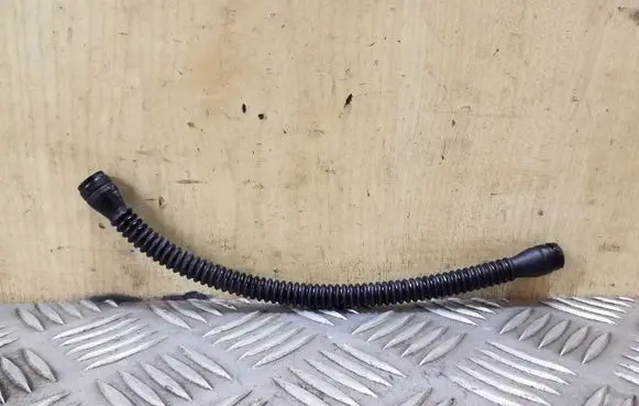 Audi A5 Sportback 8TA Windshield washer fluid hose 