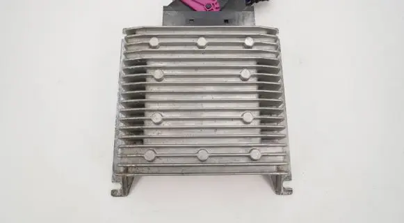 Volkswagen PASSAT B7 Sound amplifier 5K0035456