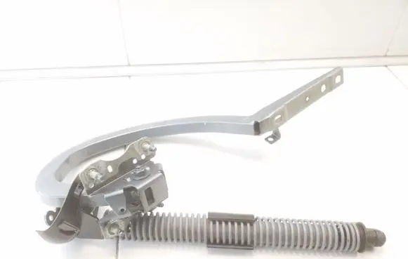BMW 5 G30 G31 G38 Tailgate/trunk/boot hinge 7366397 736639710