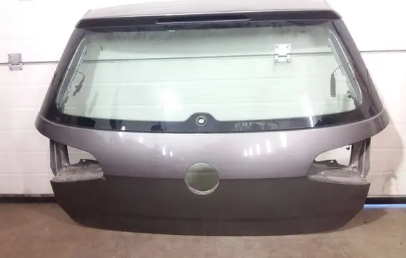 Volkswagen Golf VII Tailgate/trunk/boot lid AS2