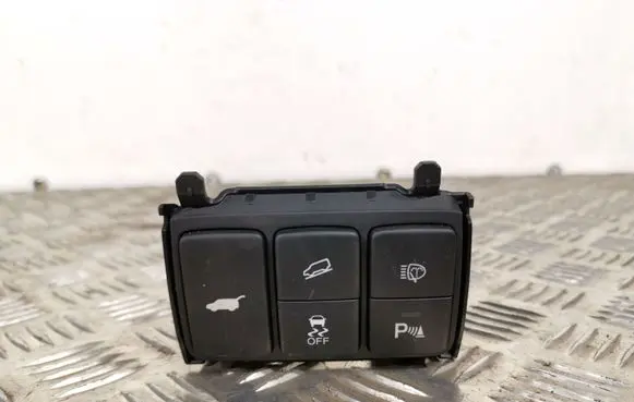 Honda CR-V Other switches/knobs/shifts M50786