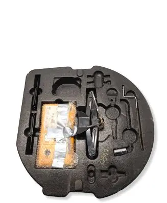 Peugeot 3008 I Tool set 9670346680