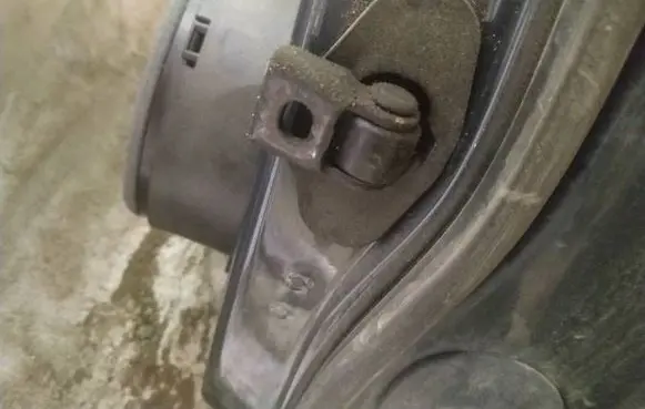 Audi A4 S4 B8 8K Rear door check strap stopper