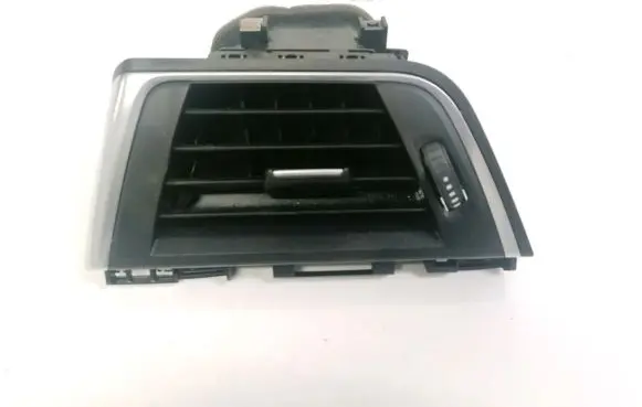 BMW 3 F30 F35 F31 Dash center air vent grill 934622601 9346226-01