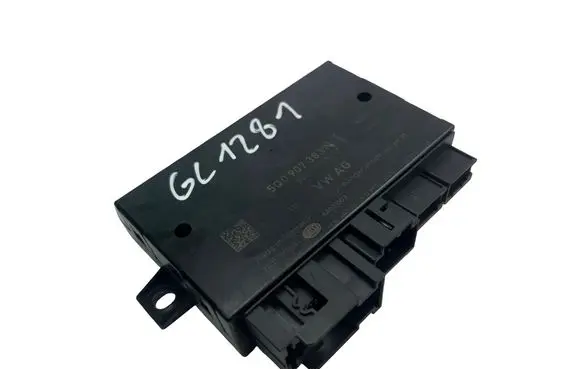 Volkswagen PASSAT B8 Tow bar trailer control unit/module 5Q0907383N