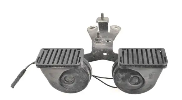 Jaguar XF X250 Horn signal CX2313A803AB