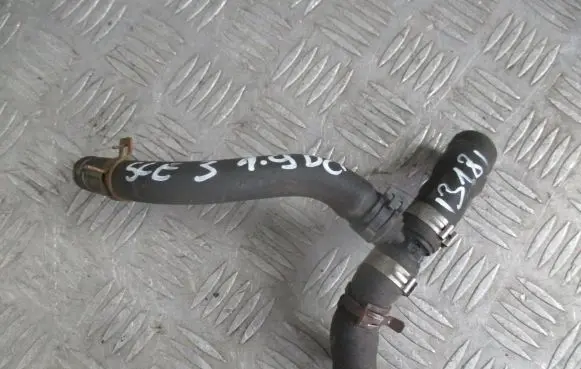 Renault Scenic III - Grand scenic III Engine coolant pipe/hose