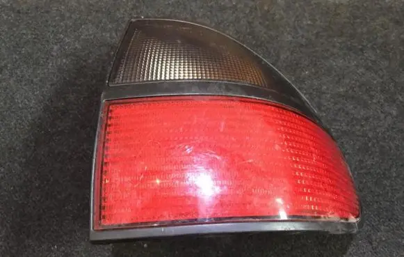 Renault Laguna I Rear/tail lights 7700820051