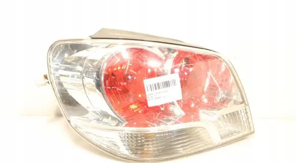 Mitsubishi Outlander Rear/tail lights 220-87581