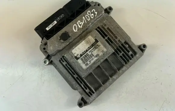Hyundai i20 (PB PBT) Engine control unit/module ECU 3911003256