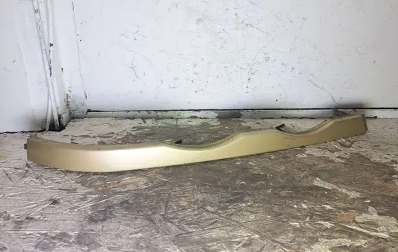 BMW 3 E46 Under headlight/headlamp trim 51138208482 8208482