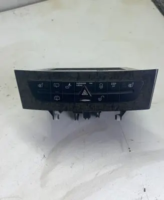 Mercedes-Benz E W211 Dashboard storage box/compartment A2116800552
