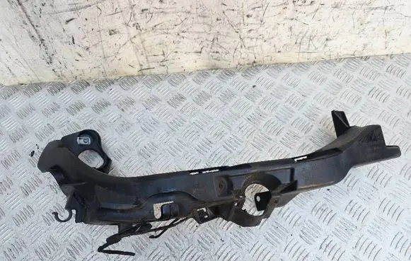 BMW 3 E92 E93 Headlight/headlamp mounting bracket 7154724 51117154724 9315857711