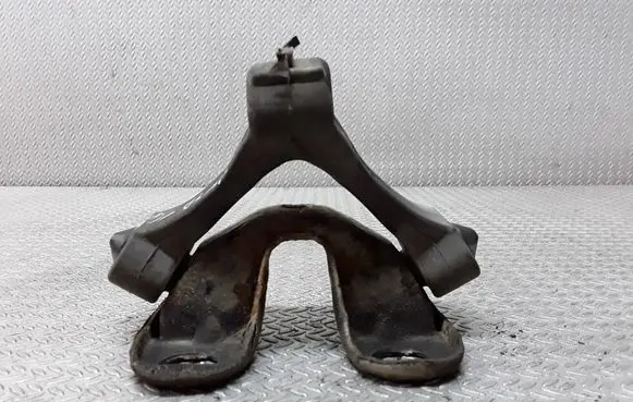 Muffler mount bracket/holder