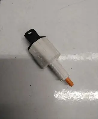 Renault Scenic III - Grand scenic III Brake pedal sensor switch 253200005R