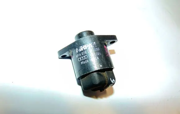 Audi A4 S4 B5 8D Idle control valve (regulator) 078133455D