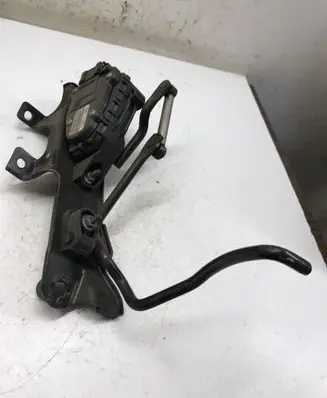 Nissan Primastar Accelerator throttle pedal 8200008477