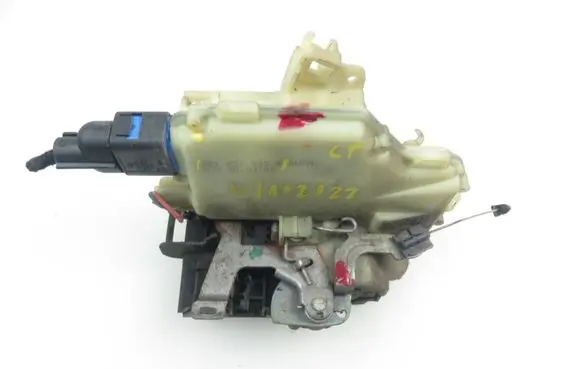 Volkswagen Jetta V Front door lock 3B1837015P