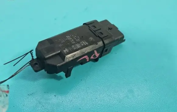 Renault Megane II Central body control module IMPRK1418286