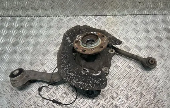 BMW 3 F30 F35 F31 Front wheel hub spindle knuckle 6853820