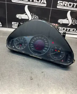 Mercedes-Benz E W211 Speedometer (instrument cluster) A2115402311