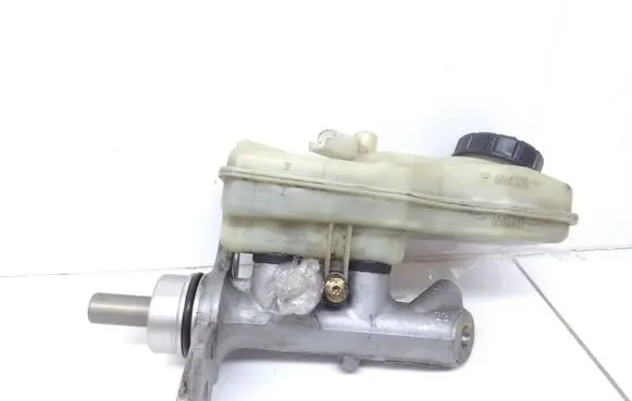 Renault Megane II Master brake cylinder 32067111C