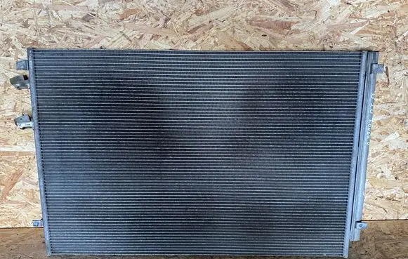 Volkswagen Crafter A/C cooling radiator (condenser) 2N0820411A