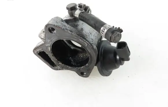 Volkswagen PASSAT B5.5 Throttle body valve 8D0145950E