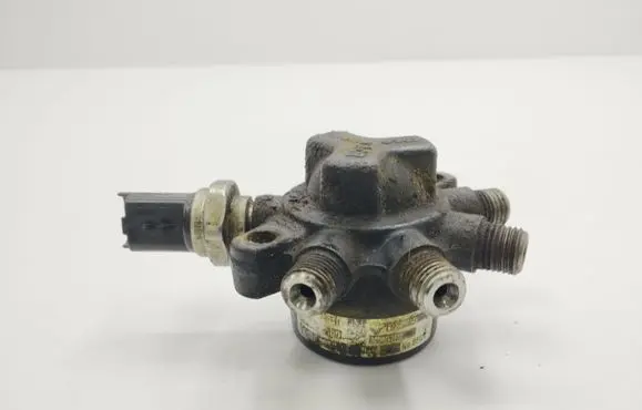 Nissan Micra Fuel main line pipe 8200057232