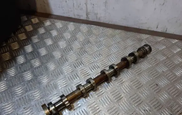 BMW 6 F12 F13 Camshaft 7629528 762952801
