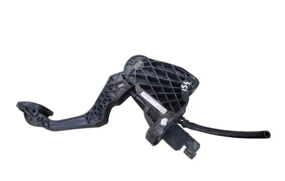 Volkswagen Touran I Clutch pedal 1T1721059BF 1T1721318C 1K0721796E
