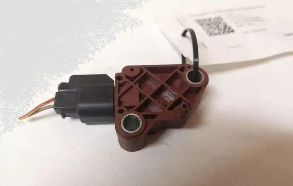 Volvo V50 Airbag deployment crash/impact sensor 9206975 MRSA5 8840A5