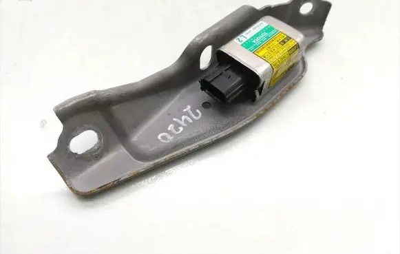 Lexus GS 300 350 430 450H Airbag deployment crash/impact sensor 89834-30020 187900-1782