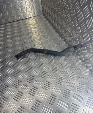 Engine coolant pipe/hose