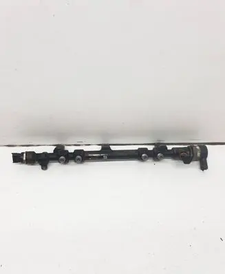 Fuel main line pipe