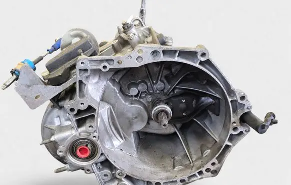 Citroen C4 II Manual 5 speed gearbox 20DP72