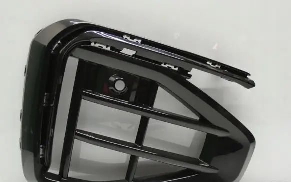 Volkswagen Touareg III Front bumper lower grill 760853665K