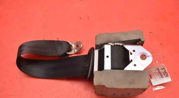 Audi A3 S3 A3 Sportback 8P Front seatbelt 8P0857805