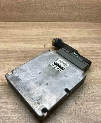Mazda 626 Engine control unit/module ECU 2758005961 RF5G18881A RF5G