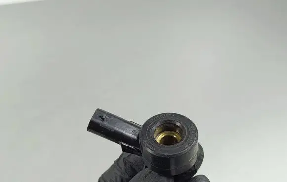 Detonation knock sensor