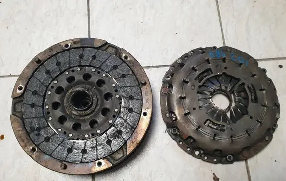 BMW 3 F30 F35 F31 Clutch set kit 7603849 7638307