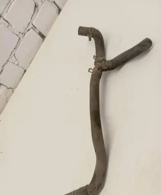 Volkswagen Transporter - Caravelle T4 Engine coolant pipe/hose