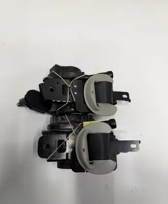 KIA Sorento IV Front seatbelt 
