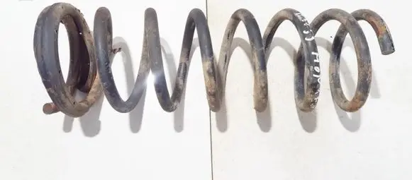 Ford Mondeo Mk III Rear coil spring