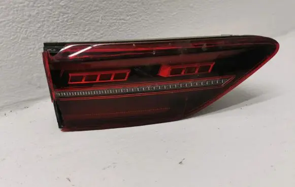 Volkswagen Golf VIII Rear/tail lights