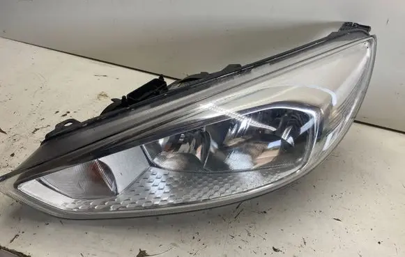 Ford Focus Headlight/headlamp f1eb13w030aeb