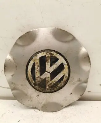 Volkswagen Golf III Original wheel cap 1H0601149S