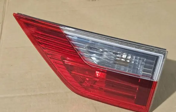 BMW X3 E83 Tailgate rear/tail lights 7162214 761002 76102
