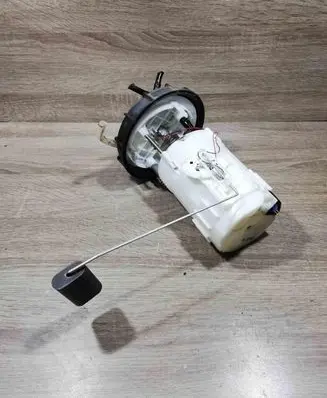 Renault Megane II In-tank fuel pump 09701687000